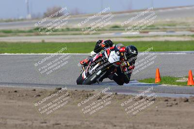 media/Feb-10-2023-TrackDaz (Fri) [[827c11d241]]/Club Racers/11am (Sunset)/